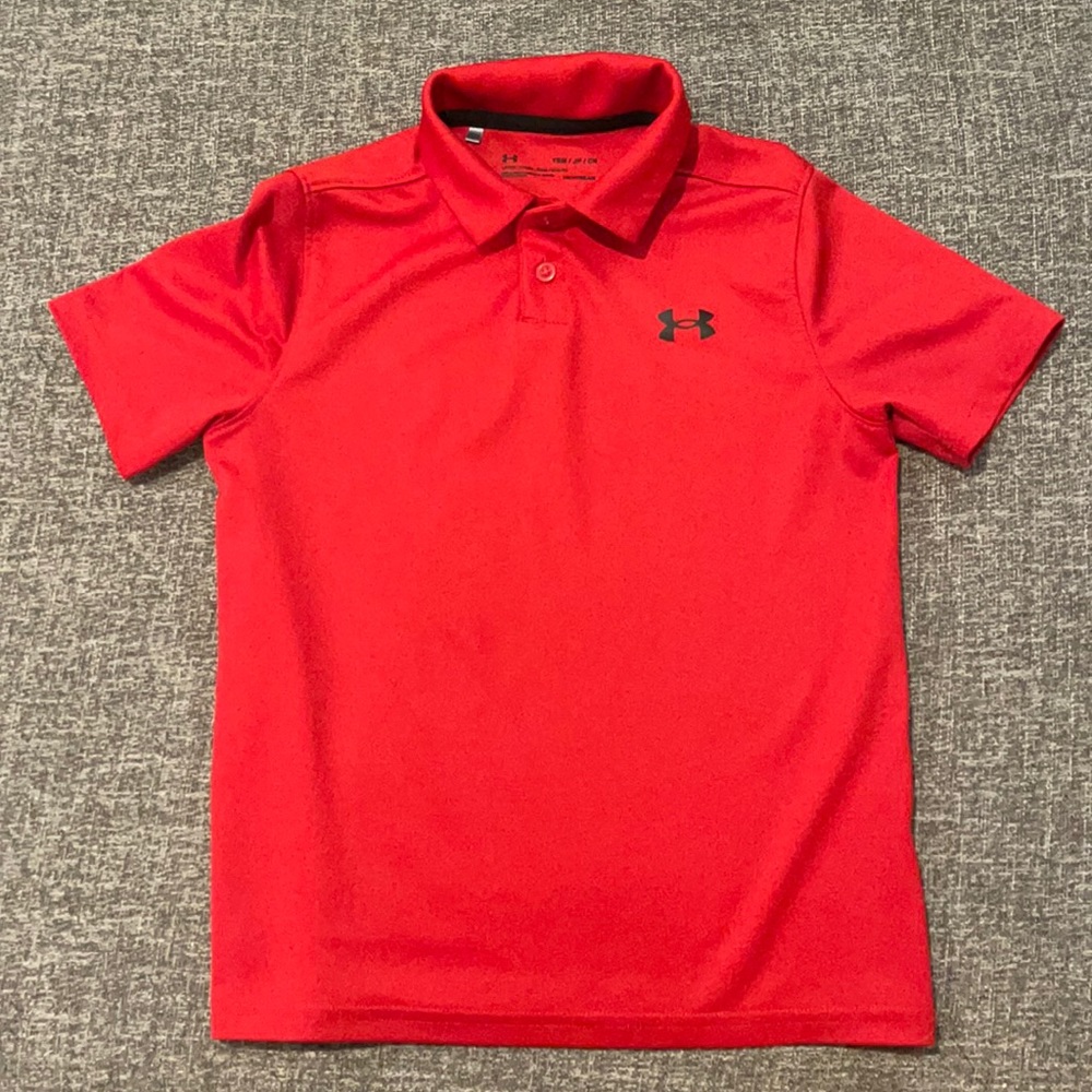 Under armour boys youth small golf shirt
